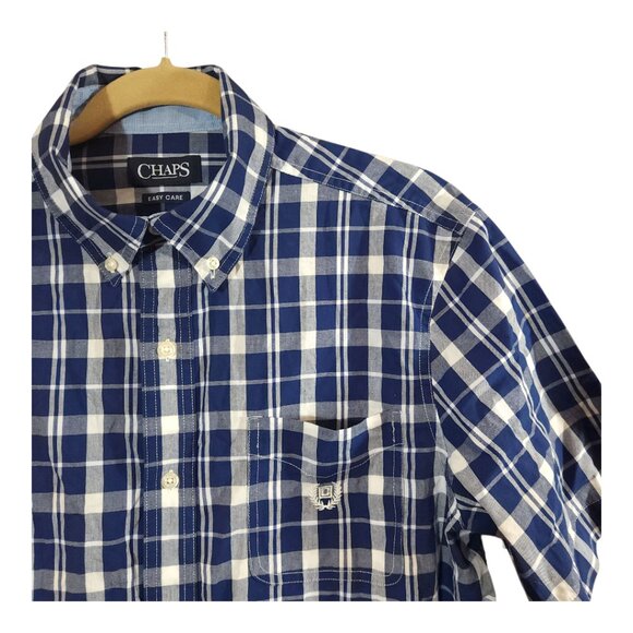 Chaps Easy Care Short Sleeve Plaid Button-front Shirt in Blue & White Men's M - Picture 3 of 6